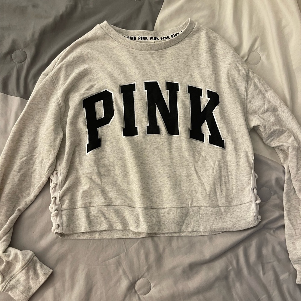 Cropped sweatshirt